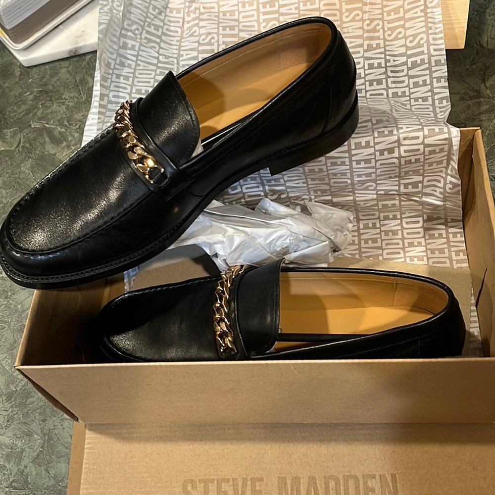 Steve Madden Men’s Wallace-C Black Leather Loafer